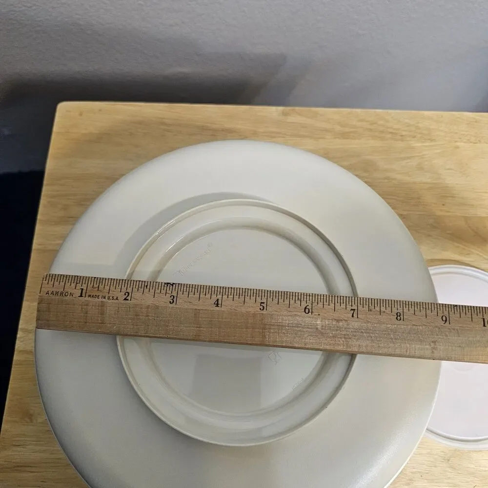 Tupperware Chip & Dip Serving Tray Bowl Set w/ Lid Almond White Vintage USA